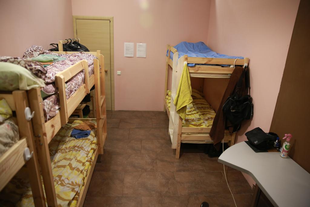 Hostel Fishka Kiev Extérieur photo